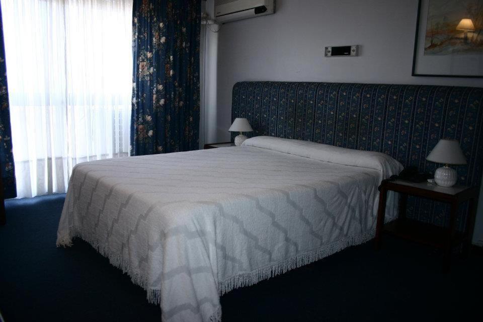 Plaza Hotel Tandil Extérieur photo